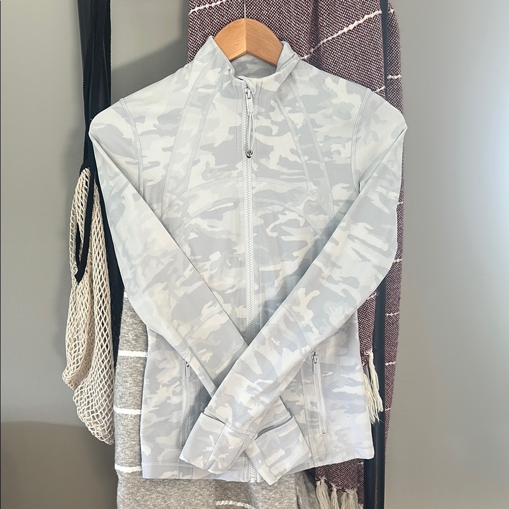 Lululemon Gray Camouflage Zip-Up Jacket